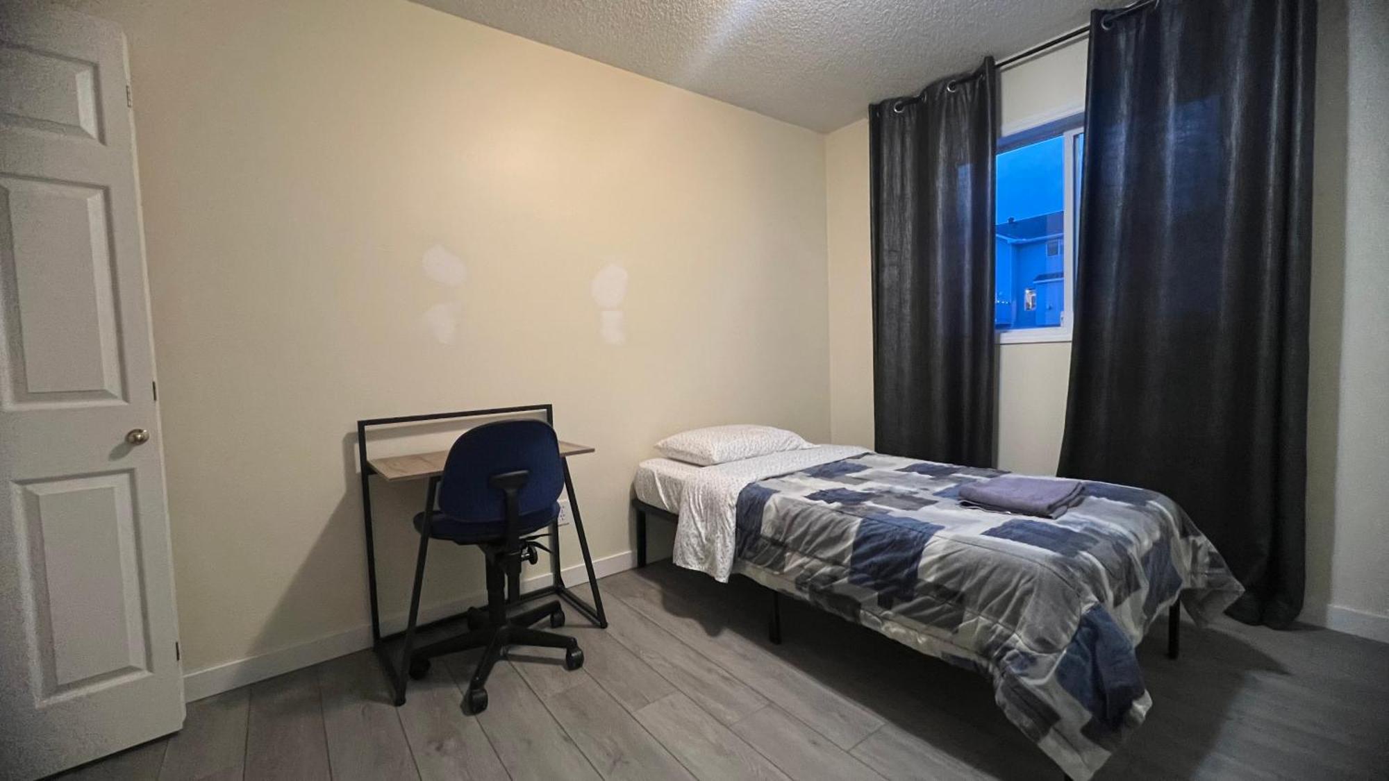 Budget Single Room